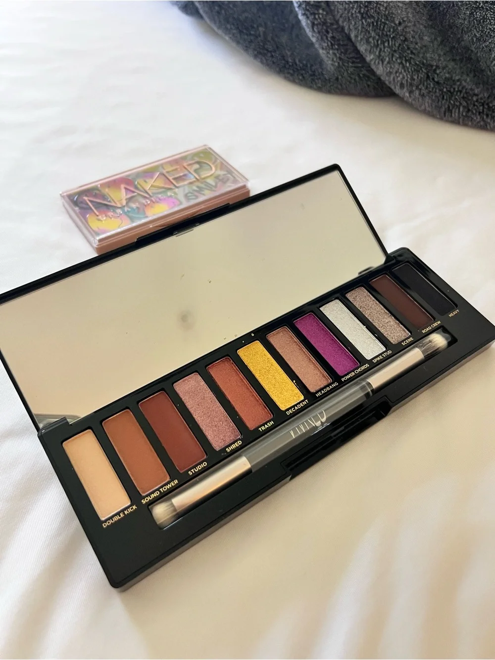 Urban Decay Naked Metal Mania Eyeshadow Palette - Multi-Color
